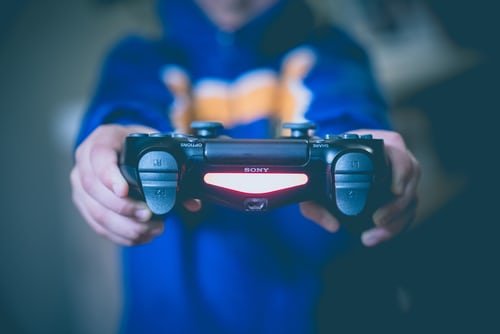 Comment diffuser une vidéo sur PS4 ?